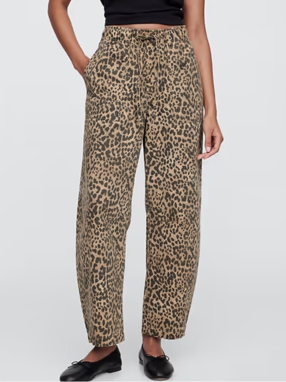 Gap Factory Women's Mid Rise Supersoft Pull-On Barrel Jeans
